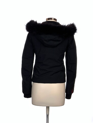 universal Beden Prada Mont %70 İndirimli.