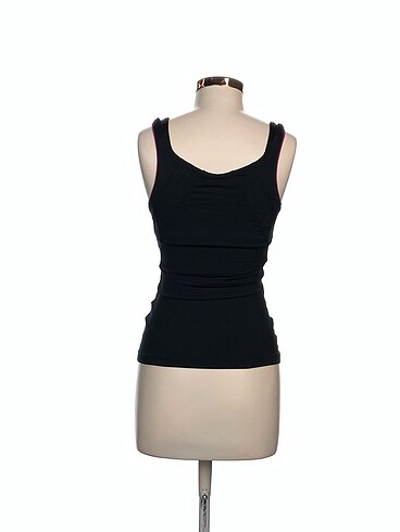 s Beden Nike T-shirt %70 İndirimli.