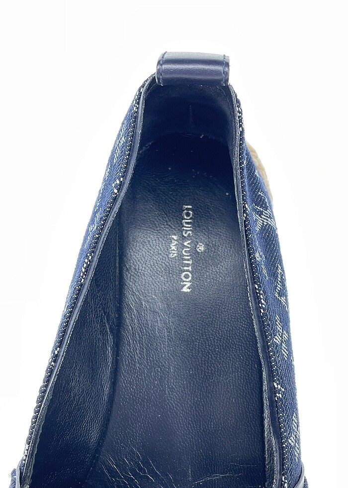 Louis Vuitton Espadril %70 İndirimli. - Görsel 4