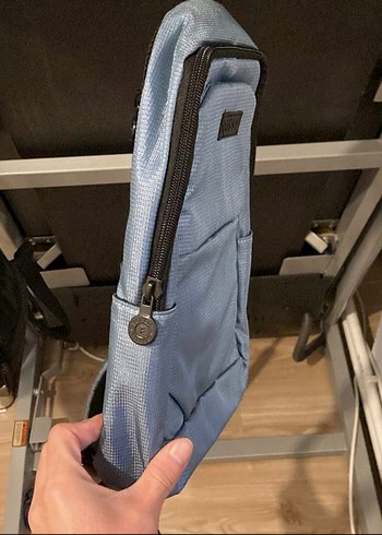 Fossil Mavi Fermuarlı Erkek Omuz Çantası - Görsel 2