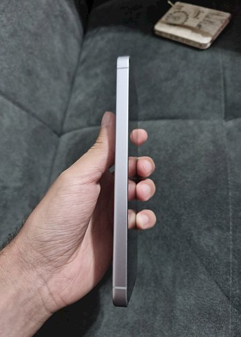 Samsung Galaxy S24 FE - Görsel 5