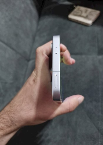 Samsung Galaxy S24 FE - Görsel 7