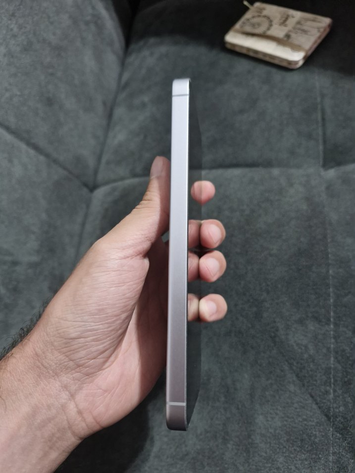 Samsung Galaxy S24 FE - Görsel 5