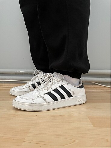 Adidas Breaknet Sneaker