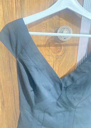 Siyah V Yaka Drapeli Midi Elbise - Görsel 5