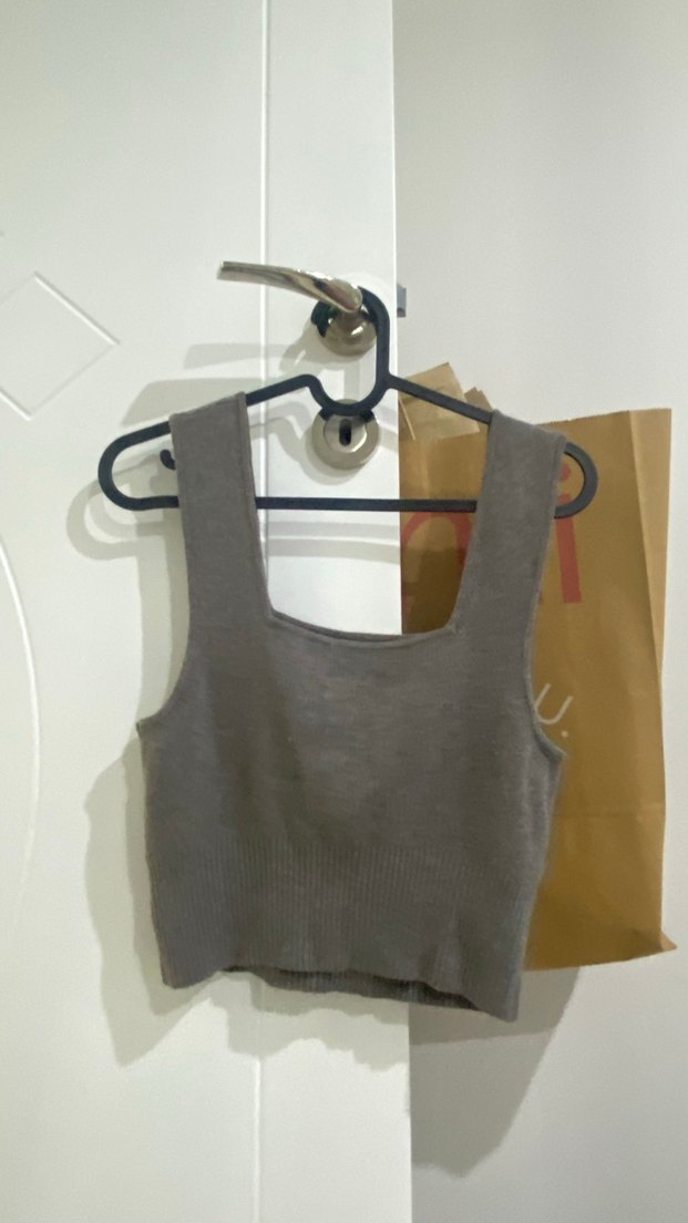 Gri Süet Kadın Kolsuz Crop Top - Görsel 4