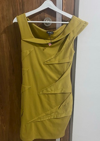 Drapeli Sarı Midi Kadın Abiye Elbise - Görsel 2