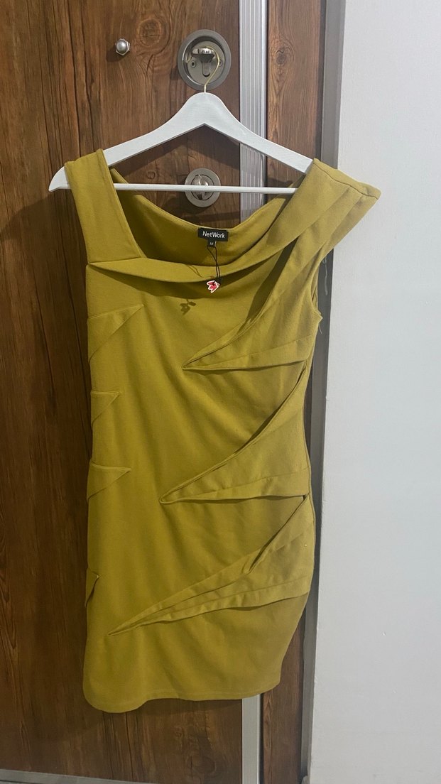 Drapeli Sarı Midi Kadın Abiye Elbise - Görsel 3