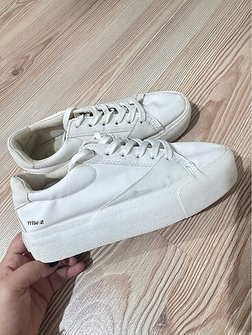 Bershka Yüksek Topuk Spor Ayakkabı