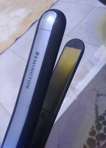 Remington Dijital Ekranlı Siyah Saç Düzleştirici - Görsel 2