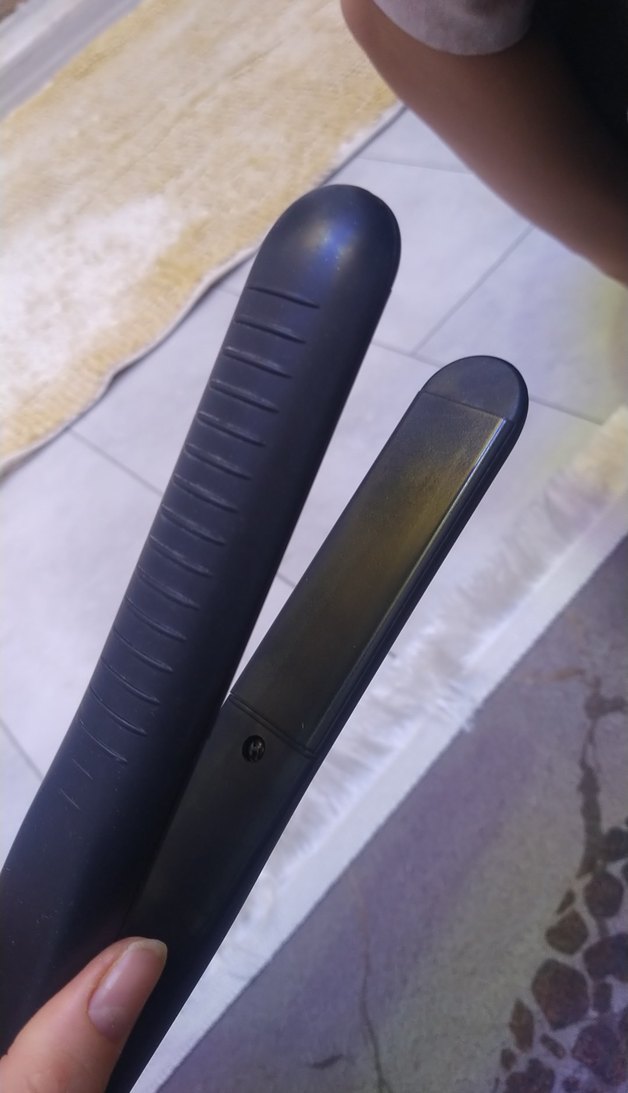 Remington Dijital Ekranlı Siyah Saç Düzleştirici - Görsel 3