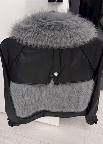 Siyah Deri ve Gri Kürk Detaylı Kadın Ceket Mont - Görsel 5