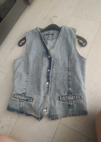 açık kot yelek mango model bel kemer detay - Görsel 3