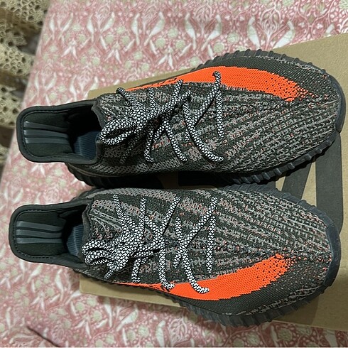 Adidas Yeezy 350 V2 Dark Belluga
