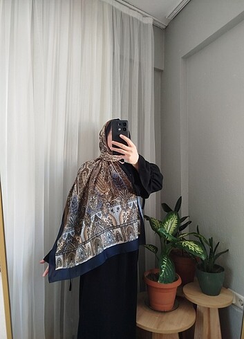 Etro etnik desen şal 