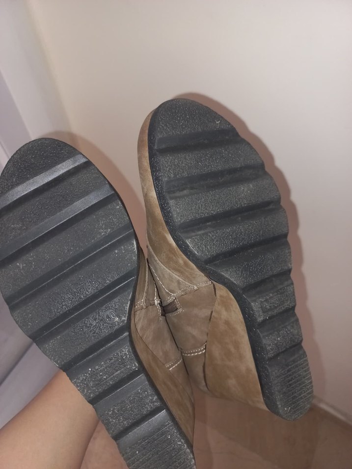 Kahverengi Süet Kadın Dolgu Topuklu Bot - Görsel 4