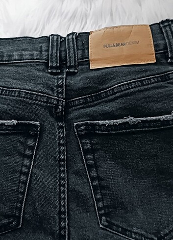 Pull and Bear mom jean