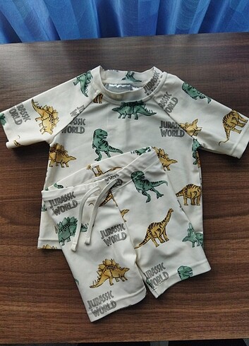 3 Ay Beden çeşitli Renk H&M erkek bebek mayosu