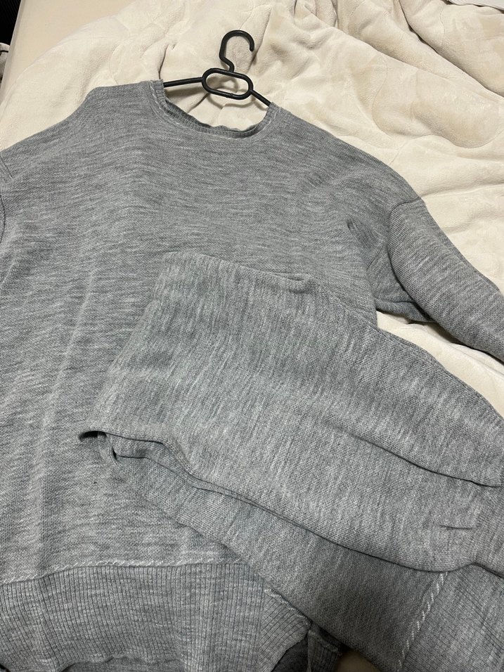 Gri Kadın Triko takım - Görsel 3