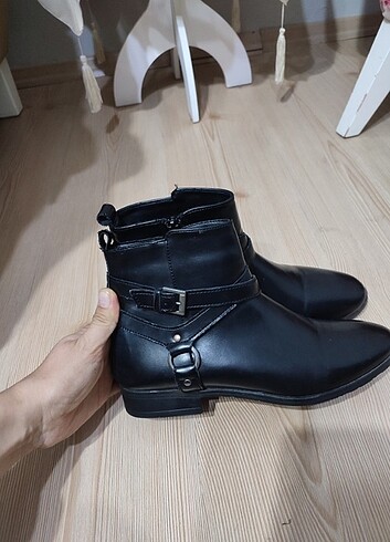 38 Beden Kadın kısa bot