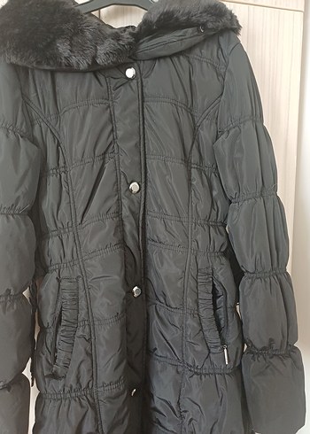 Kürklü Siyah Uzun Kadın Kışlık kaban - Görsel 3