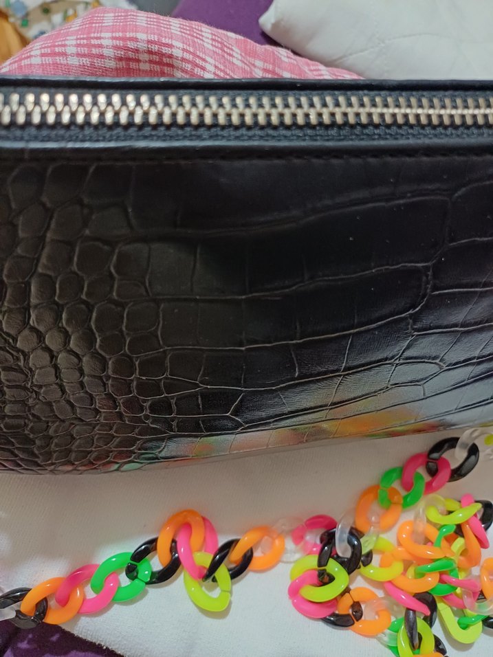 Renkli Zincir Detaylı Yılan Desenli Kadın Çanta - Görsel 4