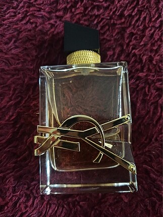 Yves Saint Laurent dolu YSL parfüm