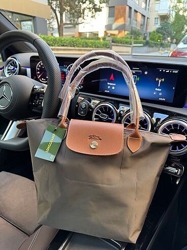 longchamp M boy