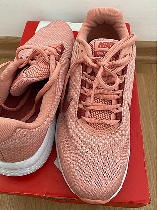 40 Beden Nike spor ayakkabı