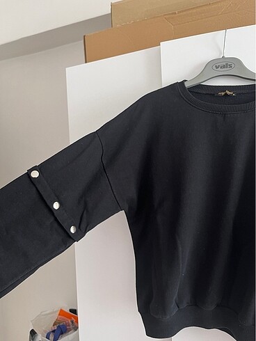 Siyah Sweatshirt - Görsel 3