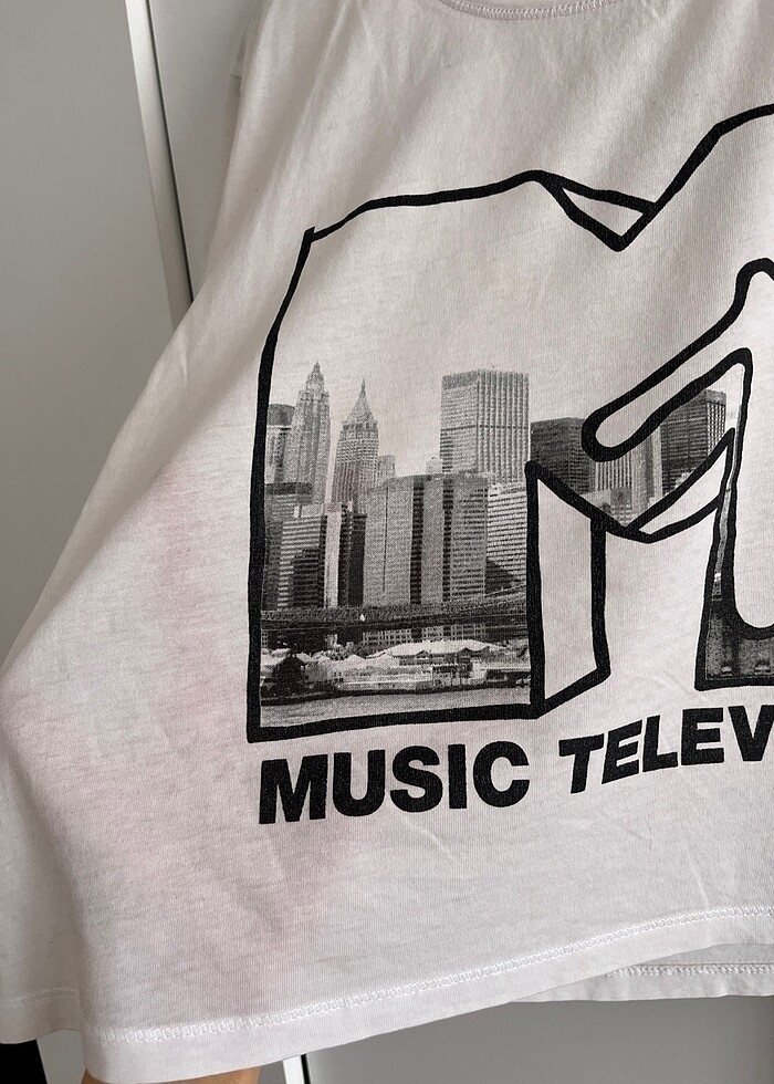 Crop Oversize Tişört - Görsel 3