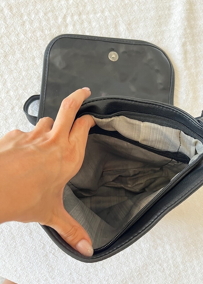 Siyah Omuz Çantası - Görsel 5