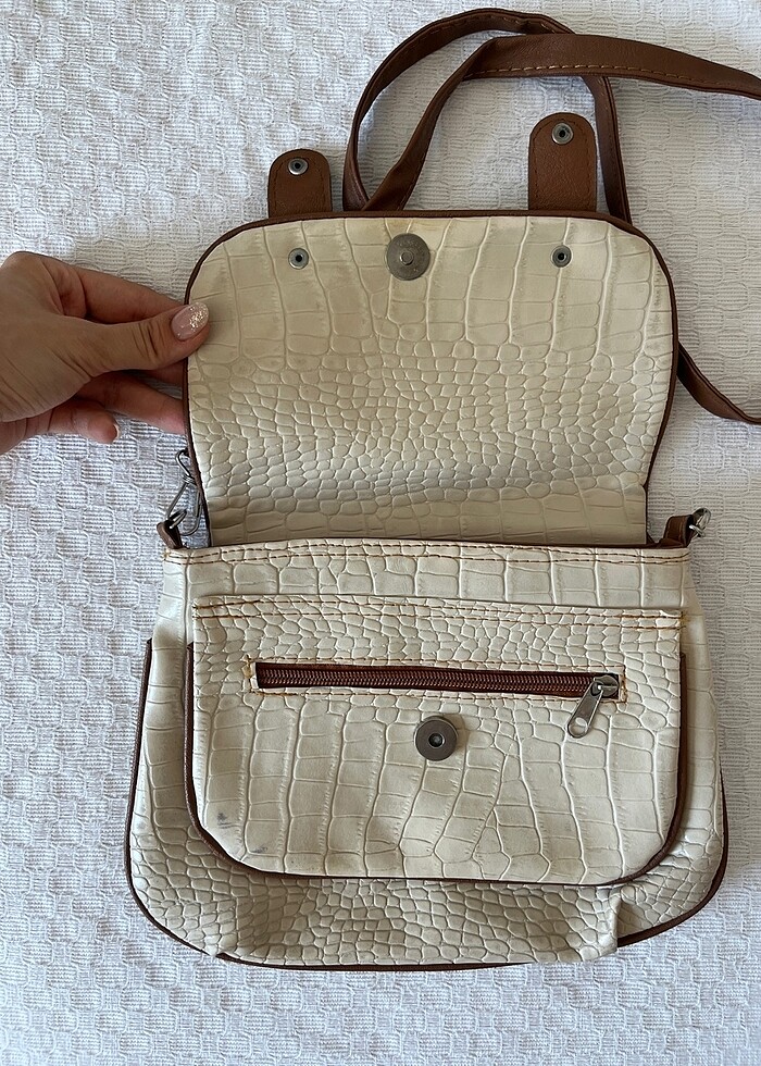 Bej Rengi Omu Çantası - Görsel 3