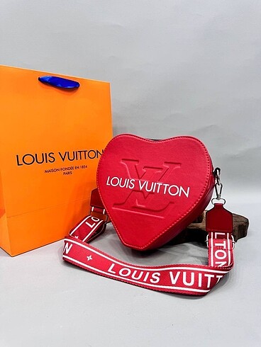 Louis Vuitton çanta