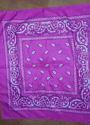 Diğer Pembe bandana