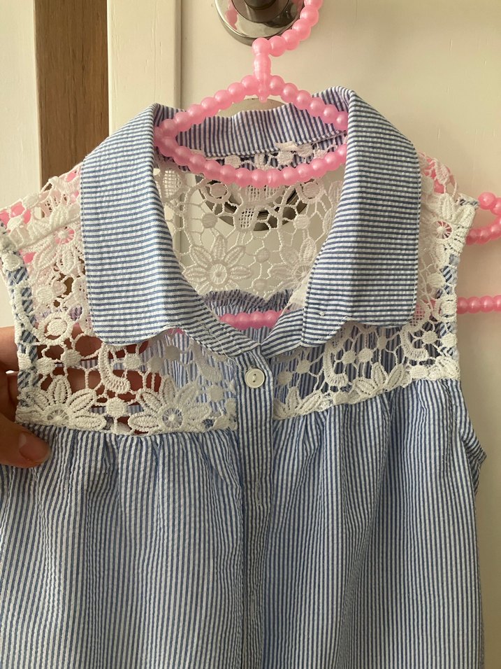 Kolsuz Dantel Detaylı Nakışlı Kız Bluzu - Görsel 2