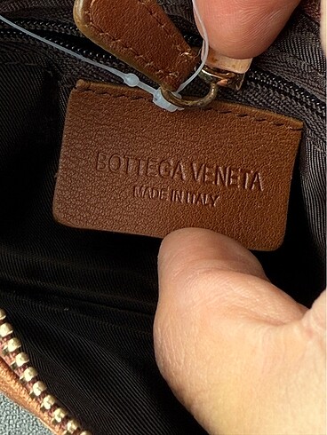  Beden Bottega Veneta cuzdan