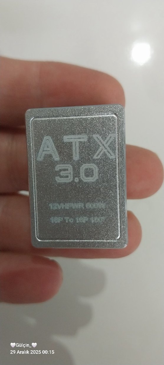 Siyah Bilgisayar Bileşeni Adaptörü - Görsel 2