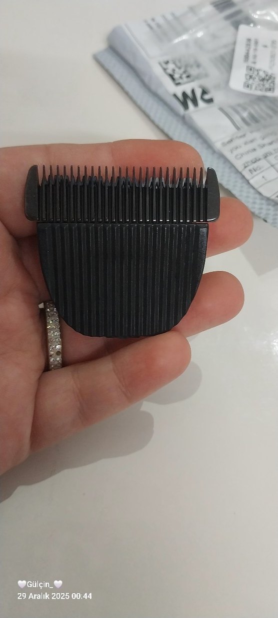 Siyah Tıraş Makinesi Yedek Başlığı - Görsel 2