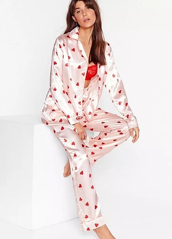 Diğer Saten Pijama Takımı