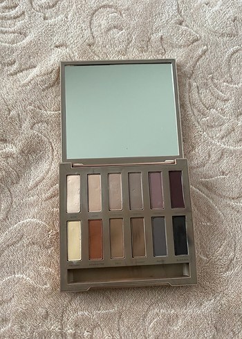 Urban Decay Naked Ultimate Far Paleti - Görsel 3