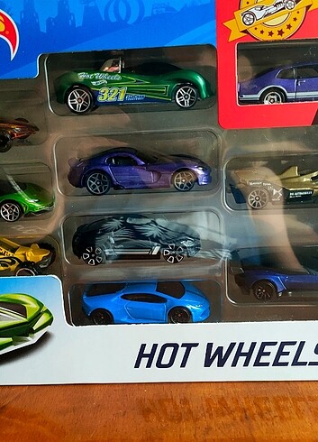  Beden Renk Hot wheels 10'lu set