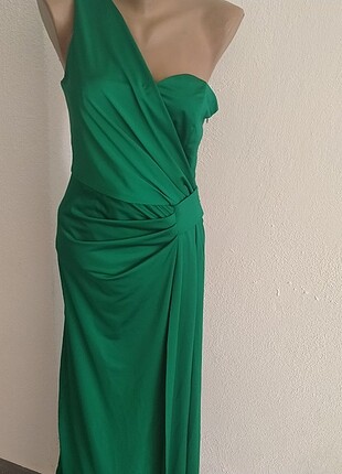 yesil tek omuzlu elbise
