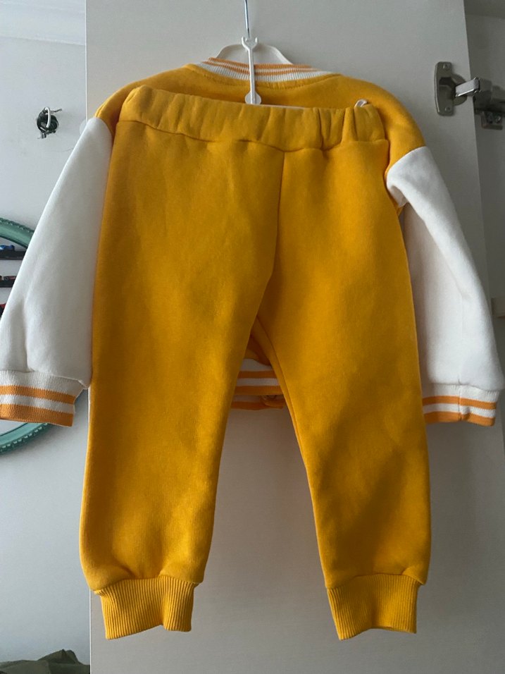 Sarı Baskılı Erkek Çocuk Ceket - Görsel 2