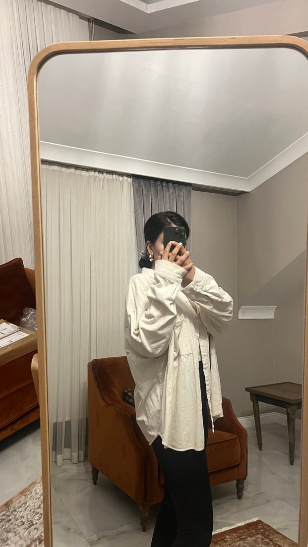 Beyaz Oversize Pamuklu Kadın Gömlek - Görsel 2