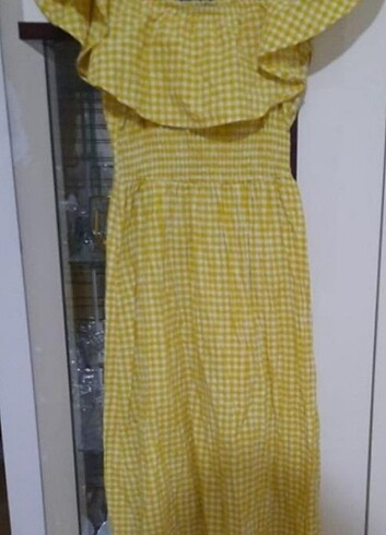 Sarı pötikare elbise 