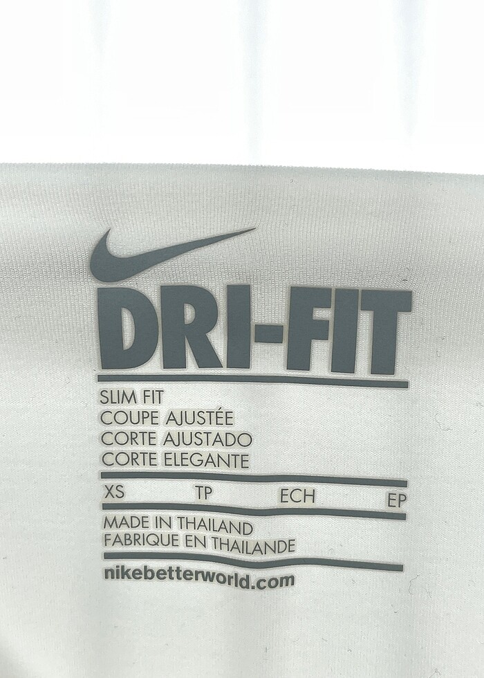 Nike T-shirt %70 İndirimli. - Görsel 4