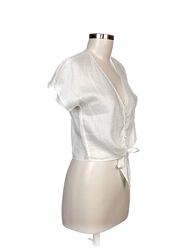 H&M H&M Bluz %70 İndirimli.