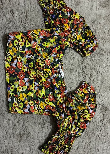 Çiçek Desenli Renkli Mini Bluz