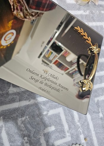 Altın Renkli Çiçek Desenli Modern Klasik Tepsi - Görsel 5